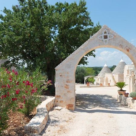 Trulli Vules Aparthotel Ostuni Exterior photo