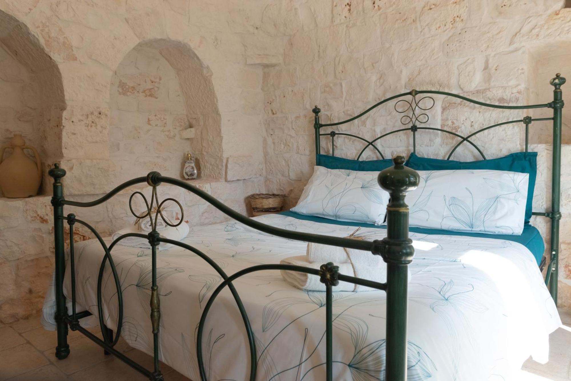 Trulli Vules Aparthotel Ostuni Room photo